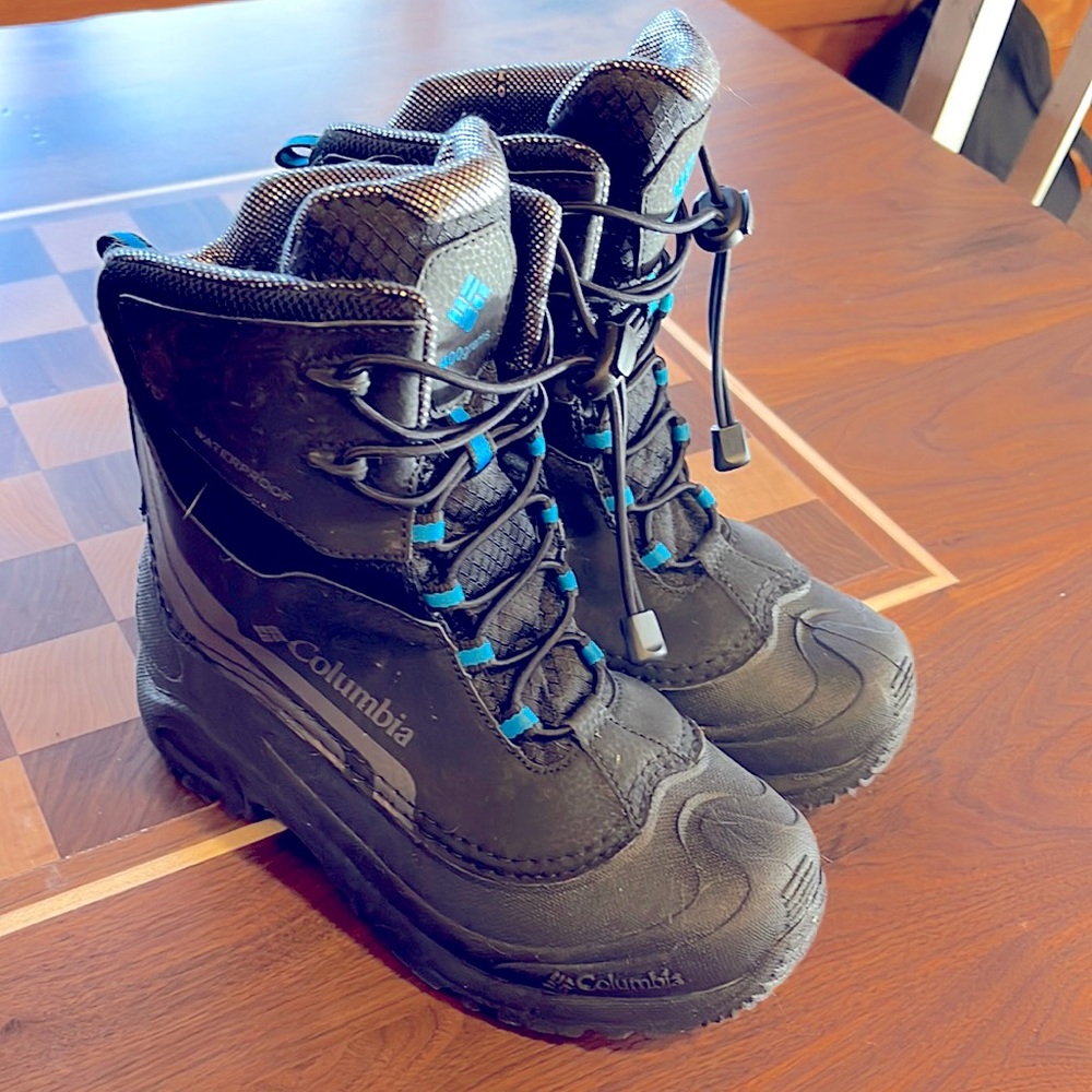 Boys Columbia Snow/Winter Boots.
